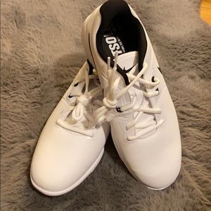Nike Men's Vapor Pro Waterproof Golf Shoes White